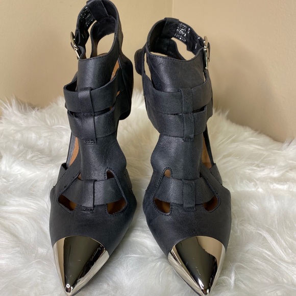 JEFFREY CAMPBELL BLACK -SILVER LEATHER BOOTIE PUMP - Picture 1 of 8